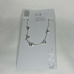 Icing Howdy Necklace Silver